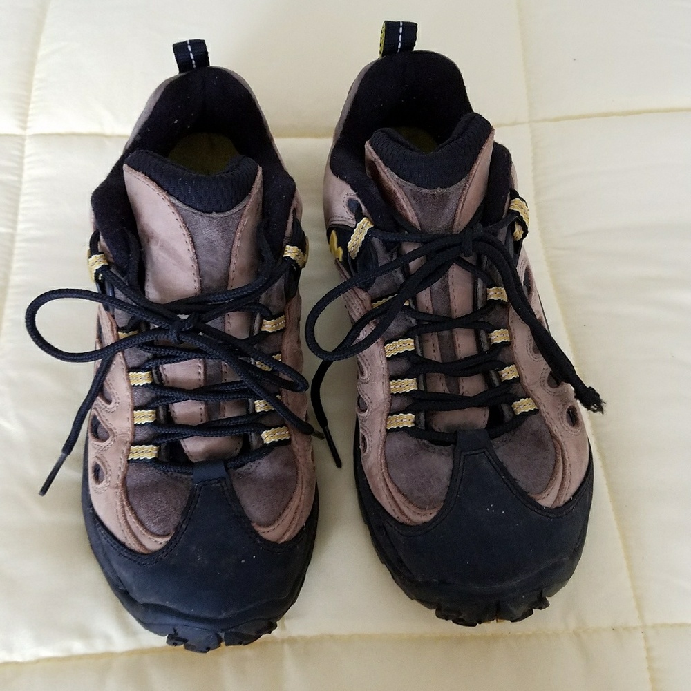 MERRELL SHOES